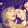 swiftieamandaa's profile picture. obsessed with the tall blonde cat lady