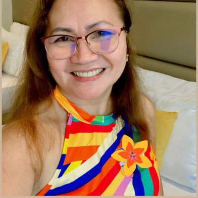 RubricoSally's profile picture. Happy, blessed, and contented