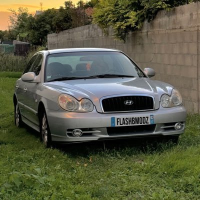 Youtubeur + ancien tryhard sur GTA, Je roule en Hyundai, Je suis d’extrême droite car j’en peux plus de tout ce désordre et sa fait des années que je répète sa
