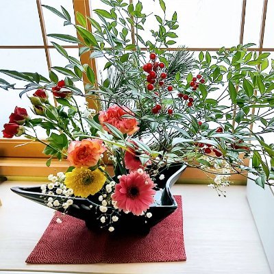 TMinthepond's profile picture. 情報収集のために、自分からは何も書き込むまいと思って登録したのだけど、最近しゃべりすぎててすみません。m(__)m
BBAですが仕事してます、既婚、子なし。