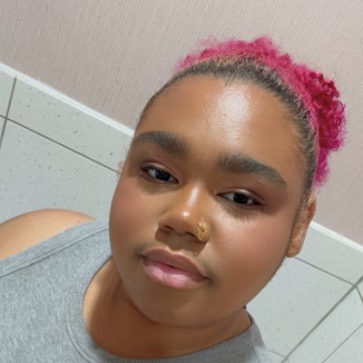 $mia21198 ✨She/Her✨