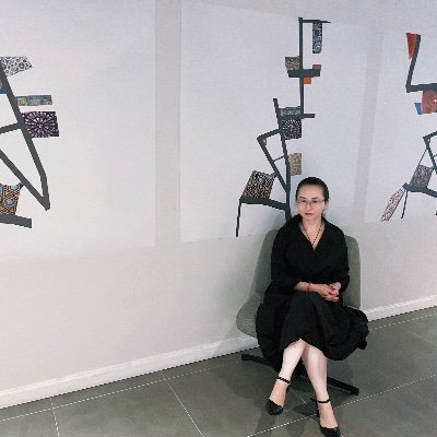 Award-winning UX Designer, Strategist, Artist, Critical Thinker
Embrace different thinking abilities creatively.