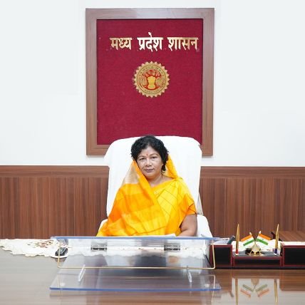 कैबिनेट मंत्री - लोक स्वास्थ्य यांत्रिकी विभाग, मध्यप्रदेश. विधायक-मण्डला