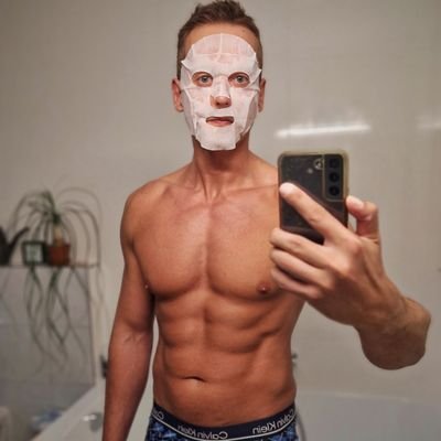 KinksterTom's profile picture. Sporty guy from Prague
* SM switch - CBT, TT, electro, toys
* wrestling, gutpunching
* bttm with muscled alphas
* KinksterTom at Recon, Insta & Meetfighters