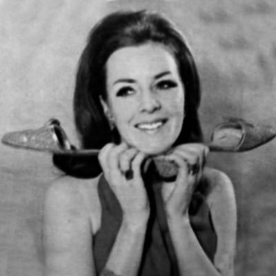 grabtowngirl's profile picture. 