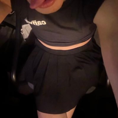 lunarchonn's profile picture. 😮‍💨