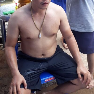 ผมหาทาสประจำตัวใว้ให้ผมล้วงรูเล่นเวลาเงี่ยนครับ ชอบแบบง่ายๆ ไม่เรื่องมาก รักษาคำพูดคับ หาทาสที่เป็นทาสจริงๆที่ไม่ได้แสดงว่าอยากจะเป็นครับ😎