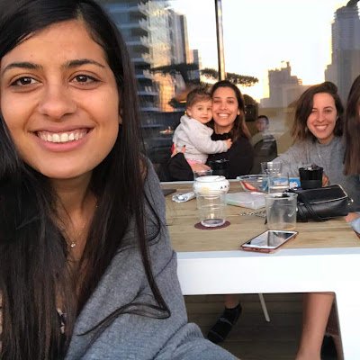 yardenb220's profile picture. 