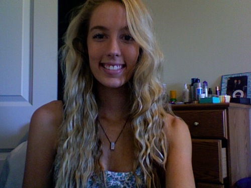 kayristeee's profile picture. 