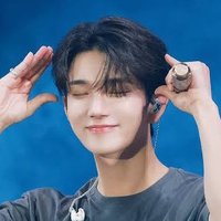 alex (@itboyyjun) 's Twitter Profile