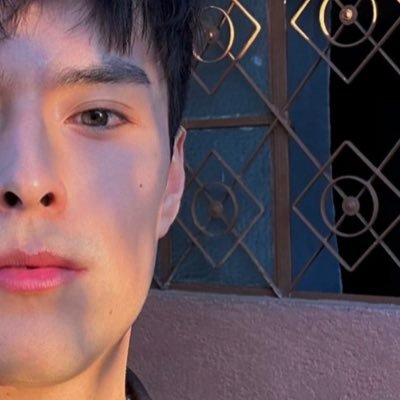 mexican- asian mix 🇲🇽 i love showing off 🫡🤫🤫🤫 |🚫no meetups | if u know me irl ... mind yo own