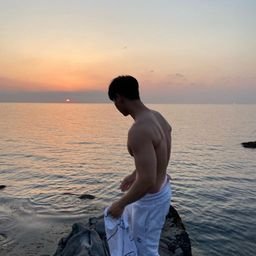 Tsausmihuw's profile picture. Gods determine what you're going to be。