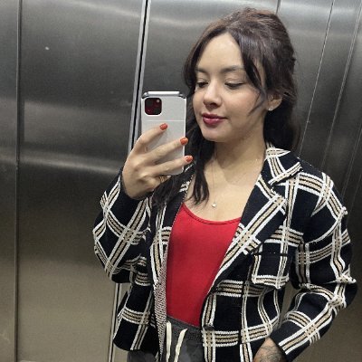 ReeYumi's profile picture. Gym life🏋️‍♀️
Leo rising, always glowing ♌️