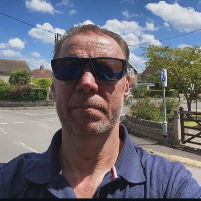 Richard1632193's profile picture. 