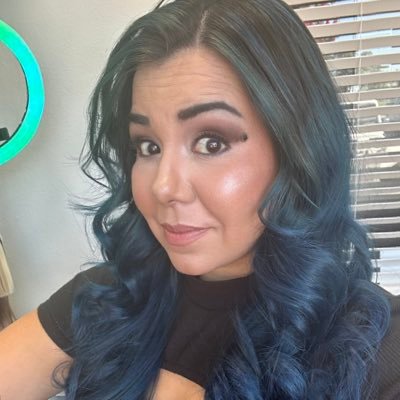 nani7856's profile picture. Free thinker open to opinions willing to compromise. talk to me follow me let me know how ya feel 💍👨‍👩‍👧‍👦#backtheblue #texan #MAGA2020 #lovethiscountry