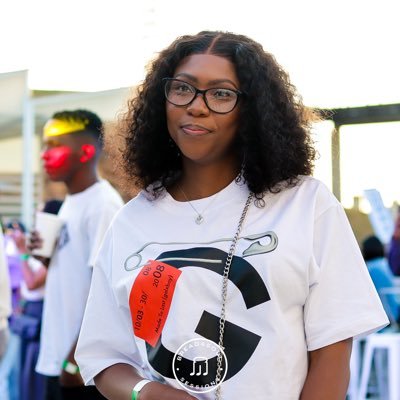 IG:canaryhadebe
FB&Tik Tok: Canary Hadebe
Bubbly, driven, extrovert 😍Caring and supportive..... Friendly and short-tempered at times♥️#Teacher 👩🏫