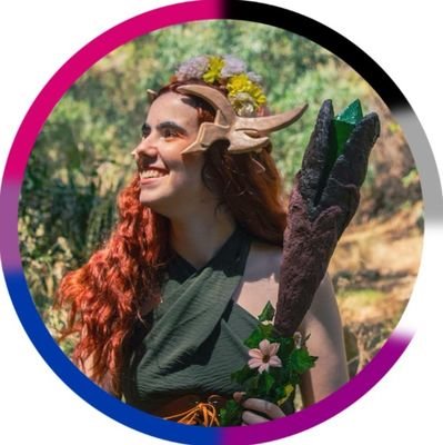 22 | All pronouns | Multifandom (seliria & good omens brainrot). Escribo fanfics y hago cosplay, a veces intento dibujar