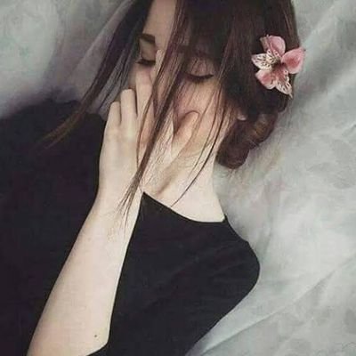 (10)k follower my dream 🫣
🤴Princess
🛍️Shopping Lover💄👛👗
🤳Selfie Queen🤳
🍫🍩Chocolate Lover🍫
💯Attitude Queen🔥
Entry in Earth🤞12 january1999 Copied!