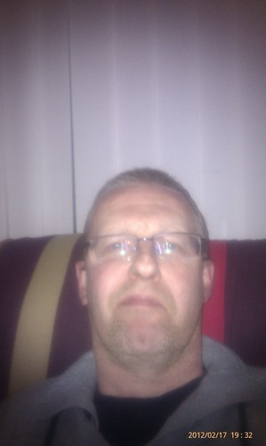 Hi born in Sunderland,work and now live in Newcastle. Work at modelzone,enjoy playing on the xbox really like first person shooters like the callofduty games.