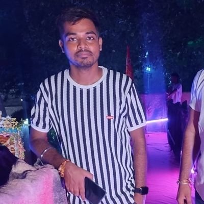 Anooppr77575424's profile picture. proud to be Indian🇮🇳🇮🇳🇮🇳
preperation for officer job 🏃‍♂🏃‍♂🏃‍♂
 i ❤my family