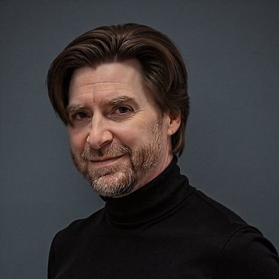 Adoring husband of @susie_masterson. Startup advisor, NED. Trying to be a better person. Considerably less clever than I used to think I was