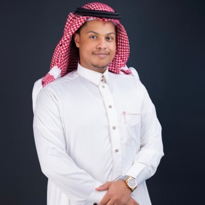 مالك الشمّري، تخصصي عُلوم الحاسب , عضو قسم إدارة المحتوى في #جامعة_تبوك ،محرر #صحيفة_واصل ، منطقة تبوك - تيماء ، مدير الاتصال المؤسسي في مؤسسة #بوصلةُ_الفنَّ ..