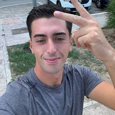 Alessan35585269's profile picture. I'm a guy who has a lot of desire to understand the world around him, in short, curiosity is my mother
Future student of Computer Science in @SFSU