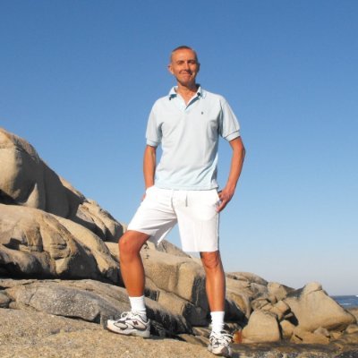 ChrisDuggleby's profile picture. OK so some of us identify as bunny rabbits🐰🤸‍♂️ 😎