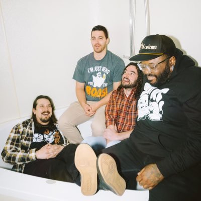 chandyswing's profile picture. Midwest boys who like to play fast.