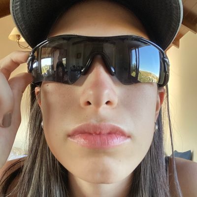 del010802's profile picture. 