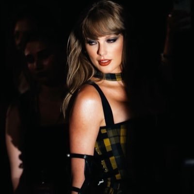 #1 timeless stan | 17 | it feels like the time she fell through the ice, then came out alive. | #TAYLORSWIFT