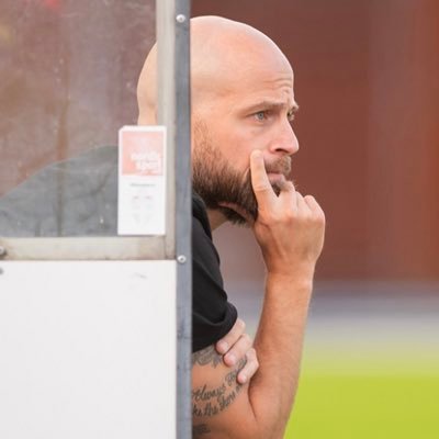 johanpalm87's profile picture. Huvudtränare Sollentuna FK Herr samt utvecklingschef. Leg. lärare i idrott & hälsa samt specialidrott (NIU). Privata tweets 🕺