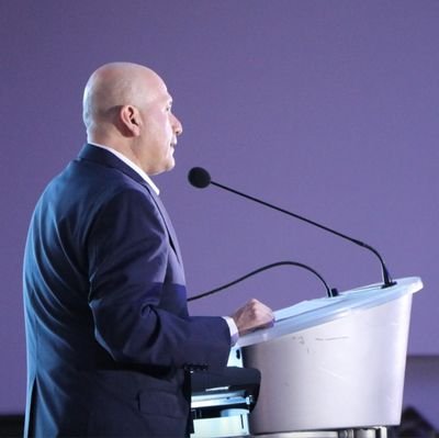 Orgullosamente Director General y VP Ejecutivo de CANIETI, colaborando en la Industria de Alta Tecnología Mexicana