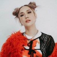 bunga citra lestari (@itsmebcl_) 's Twitter Profile