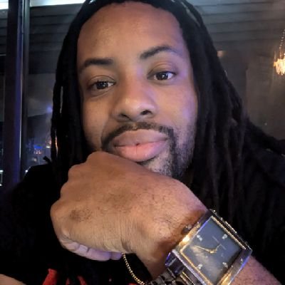 associate's degree in cybersecurity | desktop support | introvert | future world class traveler | PS4: Tyson983 | Batman, Marvel, DC in that order
