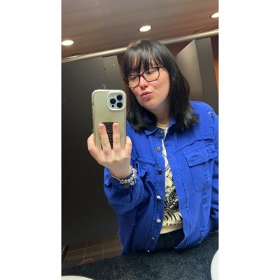 WeeLou24x's profile picture. Take Me Hand, We'll Make It Happen💚