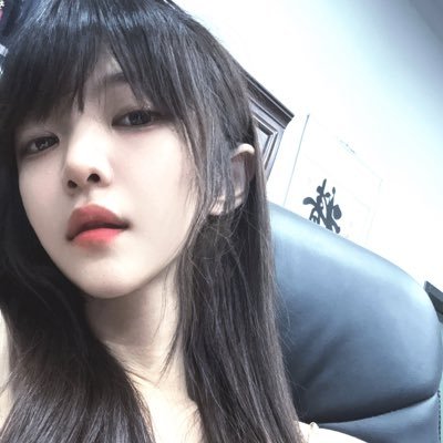 peace_peace_ahh's profile picture. 外汇、加密二级赌狗｜孤僻｜讨厌和别人链接 脾气不好 别私信别烦｜ （小小小小小号，纯记录妄想赎回大b子的艰难险阻