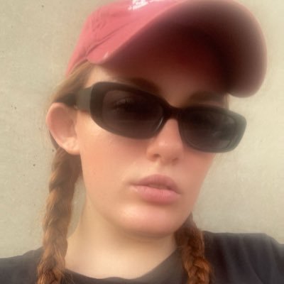 jess_iz_best's profile picture. Non-binary • take care of yourselves and be kind to others •