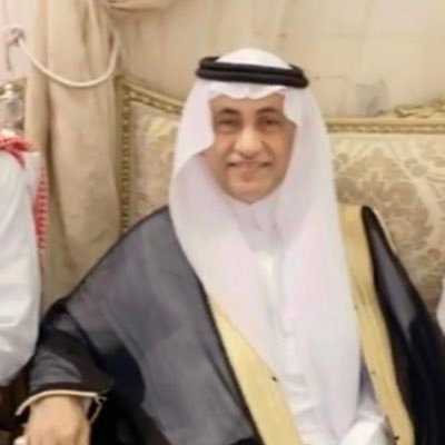 أستاذ علم البيئة النباتية،رئيس بيت الخبرة للاستشارات والدراسات البيئية والزراعية ، مدير مركز أبحاث الغابات ، رئيس تحرير المجلة العلمية، جامعة الباحة -حساب شخصي.