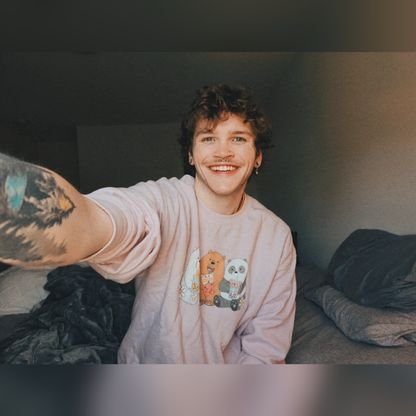 isaacdow01's profile picture. Just a queer, polyamorous, unapologetic leftist🤪. Funko collector. Kenobi/Thrawn/Xystify🎮 🕹. Cat parent x2