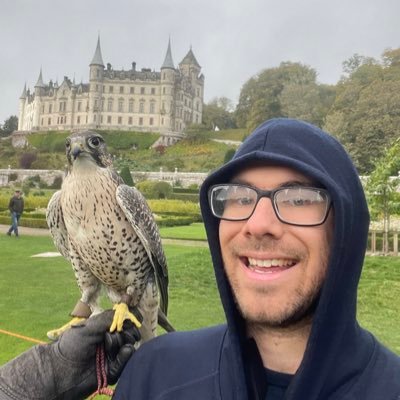 b36010105's profile picture. 