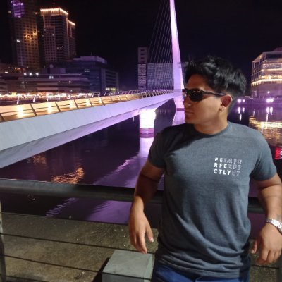 PAndrsSnch2's profile picture. "lo que no te mata te hace más fuerte".
@uribista de nacimiento
#hispanidad #uribista #familia #gaming #carros #derecha #católico