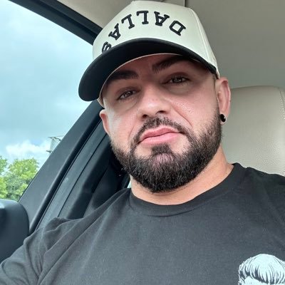 wildwildwealth's profile picture. 📦 Amazon OA/RA & Wholesale |  IG @ wild_wild_wealth 💻 DM for advice or networking