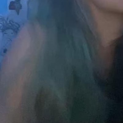 shelovesemory's profile picture. 