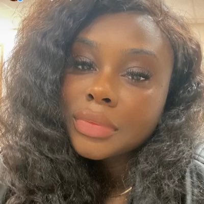 TheLifeofChi12's profile picture. mind your business