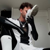 LockedBoyinRubber (@en_ttsub) 's Twitter Profile