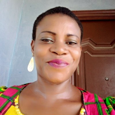 Am a lady married with Three children,and also easy going and simple