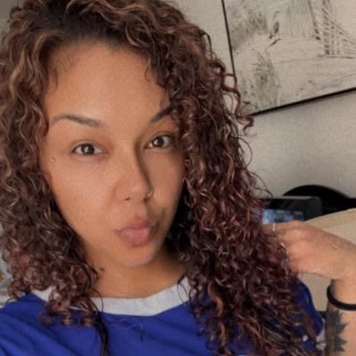 lena_mauri58675's profile picture.
