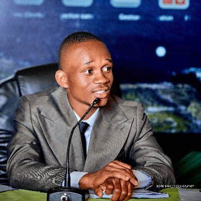 pablos1711's profile picture. Hi! My name is Pablo, and I'm a junior developer passionate about the world of web programming.
As a beginner, I'm still exploring and learning new things ever