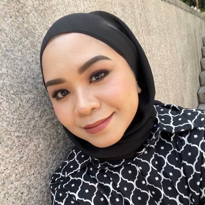 ichxcha's profile picture. Fashion Curator, Stail by Donnicha . For collab or work - sbdonnicha@gmail.com